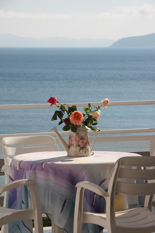 Hotel Villa Ombrosa ปอร์โตแฟร์ราโย ห้อง รูปภาพ